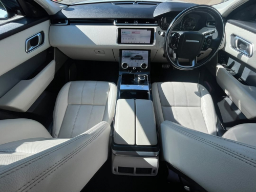 Land Rover RANGE ROVER VELAR 20T S in Namibia