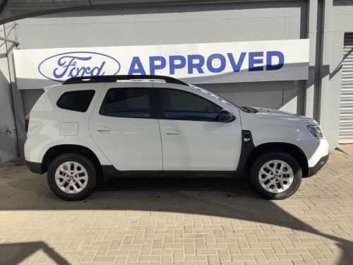 Renault DUSTER 1.5DCI ZEN 4x4 in Namibia