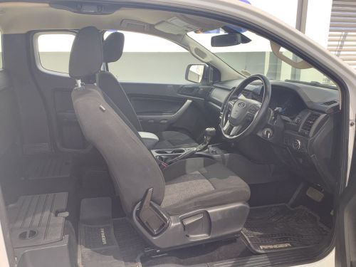 Ford RANGER 2.2TDCI XLS 4x4 AT SUP/CAB in Namibia
