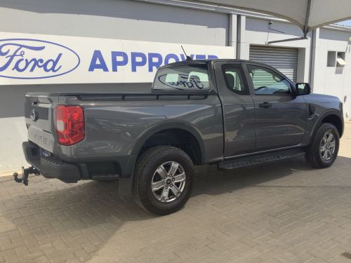 Ford RANGER 20l XL 4x4 AT SUP/CAB in Namibia