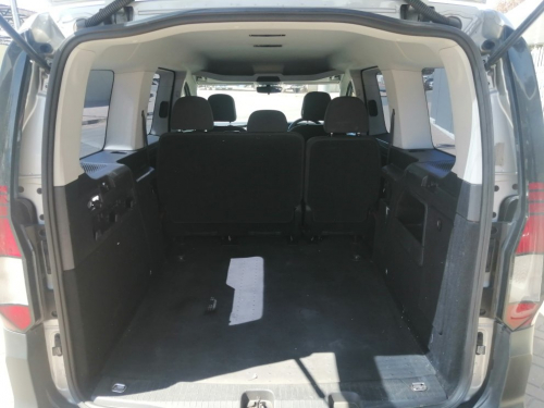 Volkswagen CADDY MAXI KOMBI 20D in Namibia