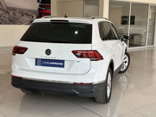 Volkswagen TIGUAN  1.4TSI LIFE DSG in Namibia