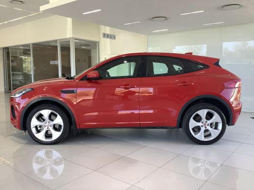 Jaguar E PACE in Namibia