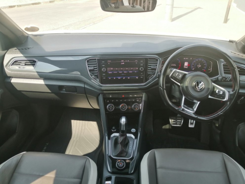 Volkswagen T-ROC 2.0 TSI 4M R-LINE DSG in Namibia