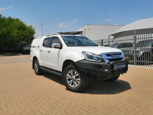 Used Isuzu KB	300 D-TEQ LX A/T 4X4 P/U D/C for sale in Windhoek