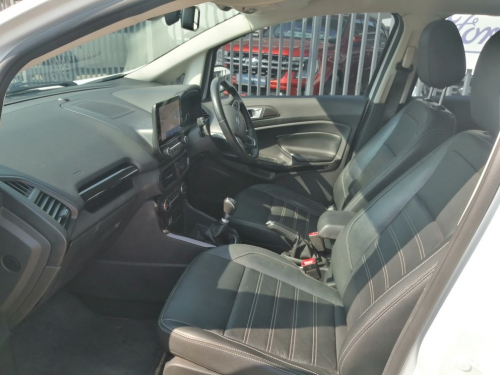 Ford ECOSPORT 1.0 ECOBOOST TITANIUM in Namibia