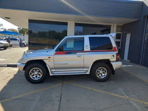 Mitsubishi PAJERO 3,5 GLS in Namibia