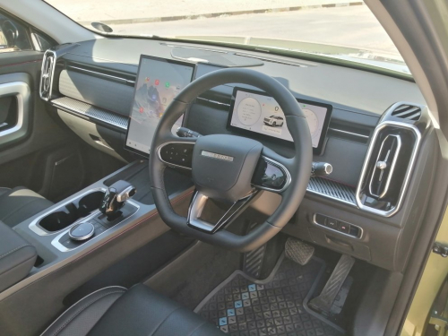 Jaecoo J7 GLACIER 2WD in Namibia