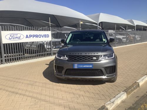 Land Rover RANGE ROVER SPORT 4.4SD V8 HSE in Namibia
