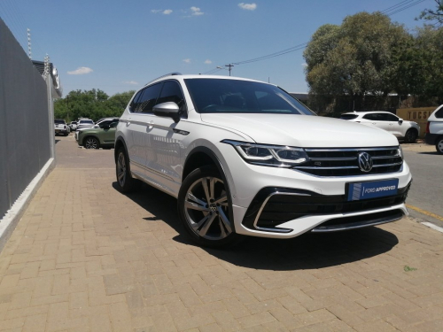 Pre-owned Volkswagen TIGUAN ALLSPACE 1.4 TSI R-LINE DSG for sale in 