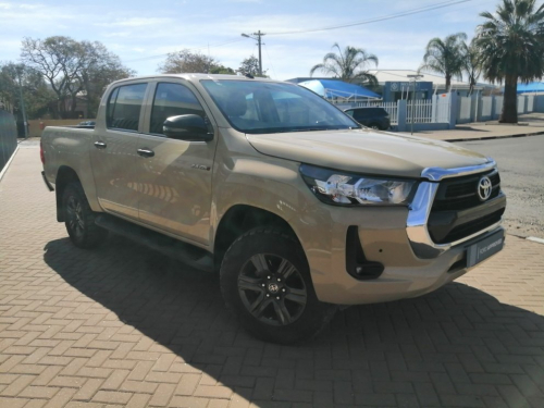 Toyota HILUX 2.4 GD-6 D/C MAN 2X4 in Namibia