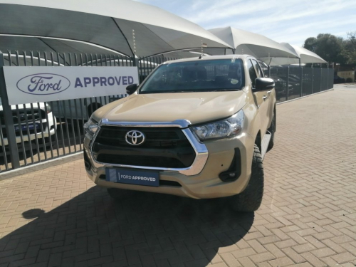 Toyota HILUX 2.4 GD-6 D/C MAN 2X4 in Namibia