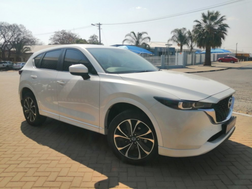 Mazda MAZDA CX5 20 DYNAMIC A/T in Namibia