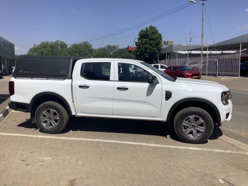 Ford RANGER 20L DC 4x4 man in Namibia