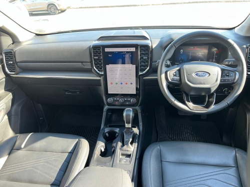 Ford Ford Everest 2.0  Bi-Turbo 4x2 AT in Namibia