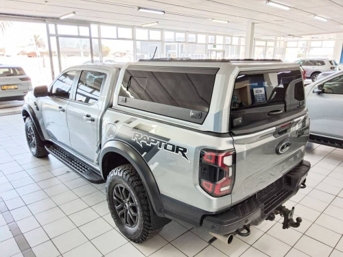 Ford Raptor Twin-Turbo 3.0 v6 in Namibia