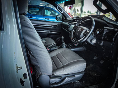 Toyota HILUX 2.8 Gd6 Raider 4x4 MT in Namibia
