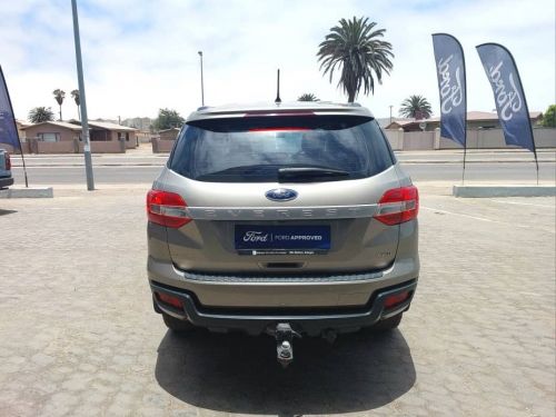 Ford Ford Everest 2.2 Xls 4x4 Mt in Namibia