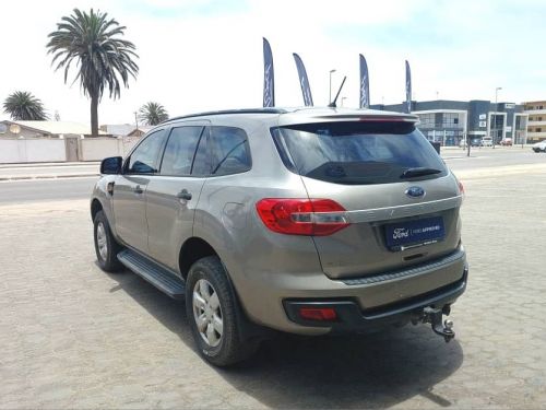 Ford Ford Everest 2.2 Xls 4x4 Mt in Namibia