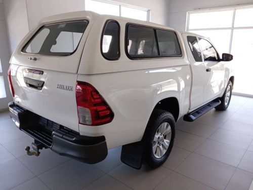 Toyota Hilux 2.4 GD-6 SRX in Namibia