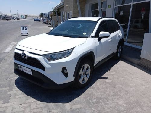 Toyota Rav4 2.0 CVT in Namibia