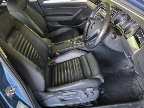 Volkswagen Passat 1.4 Tsi Comfortline Dsg in Namibia