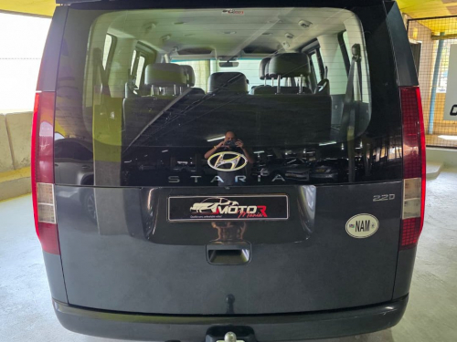 Hyundai Staria 2.2d Executive A/t in Namibia