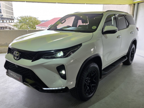 Toyota Fortuner 2.4GD-6 4x4 A/T in Namibia