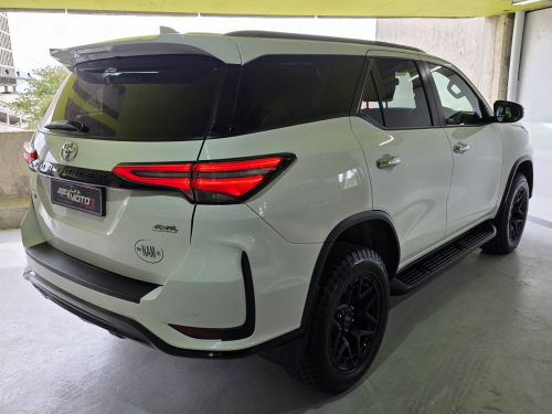 Toyota Fortuner 2.4GD-6 4x4 A/T in Namibia