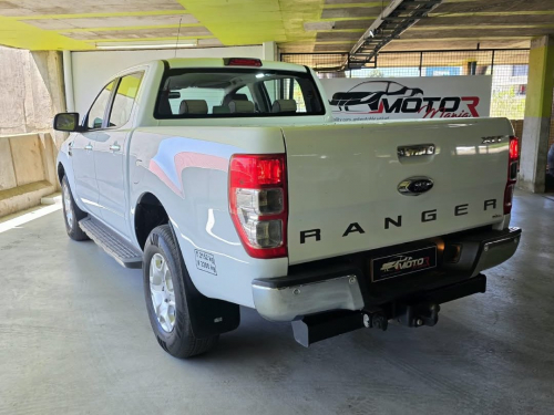 Ford Ranger 3.2TDCI XLT A/T  D/C in Namibia