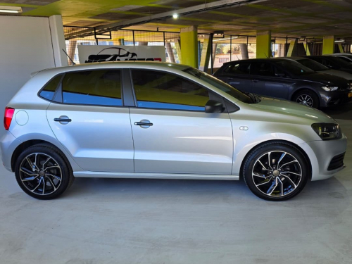 Volkswagen Polo Vivo 1.4 Trendline (5dr) in Namibia