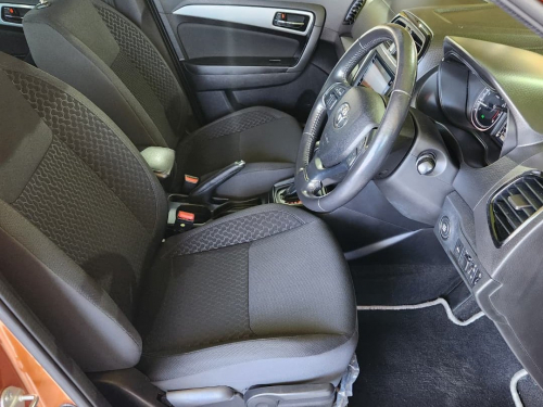 Toyota Urban Cruiser 1.5 XR A/T in Namibia