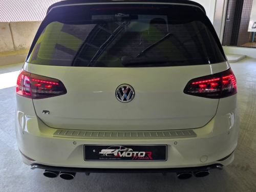Volkswagen Golf Vii R 2.0 Tsi 4MOT DSG in Namibia
