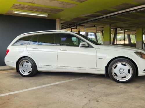 Mercedes-Benz C180 Be Estate Classic A/t in Namibia