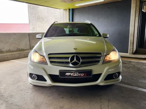 Mercedes-Benz C180 Be Estate Classic A/t in Namibia