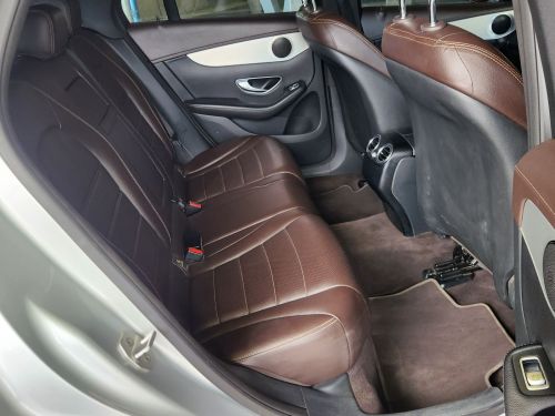 Mercedes-Benz Glc 220D 4Matic A/T in Namibia