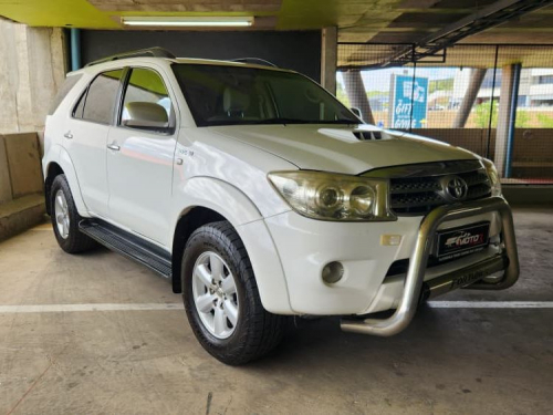 Used Toyota Fortuner 3.0d-4d 4x4 R/B for sale in Windhoek