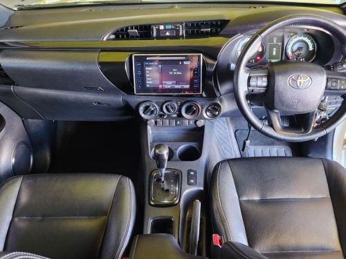 Toyota Hilux 2.8 Gd-6 Rb Raider 4x4 A/t P/u E/cab in Namibia