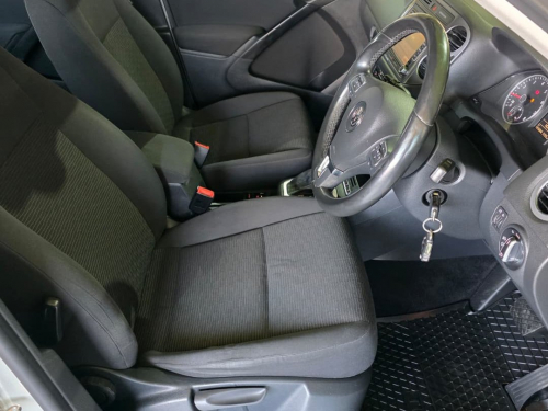 Volkswagen Tiguan 1.4 Tsi B/mot Tren-fun Dsg (118kw) in Namibia