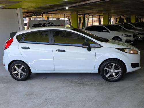 Ford Fiesta 1.4 Ambiente in Namibia