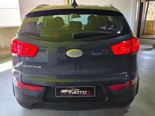 Kia Sportage 2.0 AWD M/T in Namibia