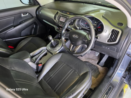Kia Sportage 2.0 AWD M/T in Namibia
