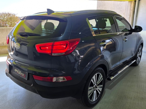 Kia Sportage 2.0 AWD M/T in Namibia