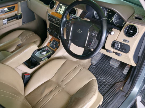 Land Rover Discovery 4 3.0 Tdi V6 Se A/T in Namibia