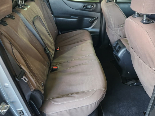 Nissan Navara 2.5 TDI XE 4x4 D/C P/U in Namibia