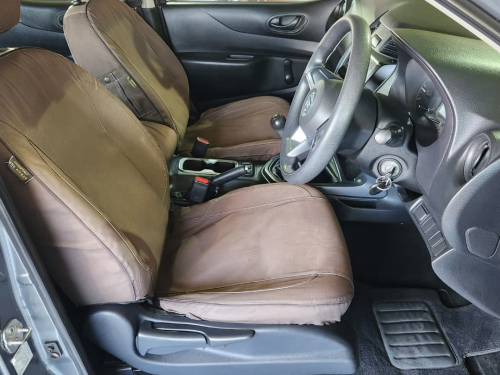 Nissan Navara 2.5 TDI XE 4x4 D/C P/U in Namibia