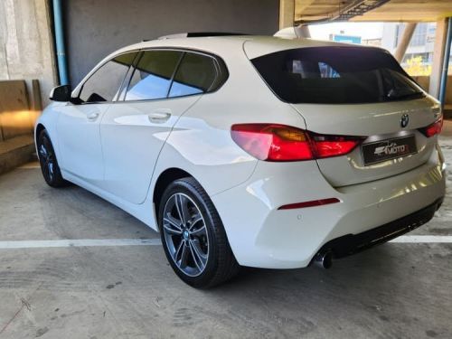 BMW 118i Sportback AT in Namibia