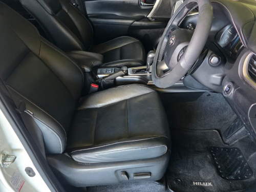 Toyota Fortuner 2.8gd-6 4x4 A/T in Namibia