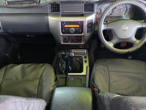 Nissan Patrol 3.0DI GL 4x4 M/T in Namibia