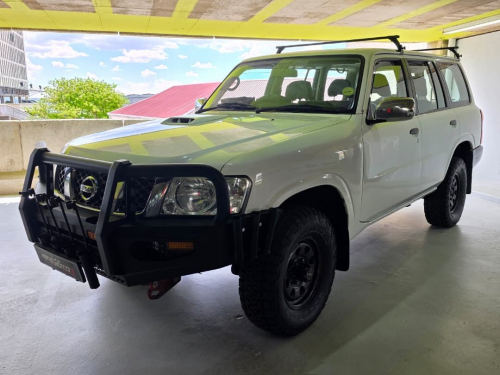 Nissan Patrol 3.0DI GL 4x4 M/T in Namibia